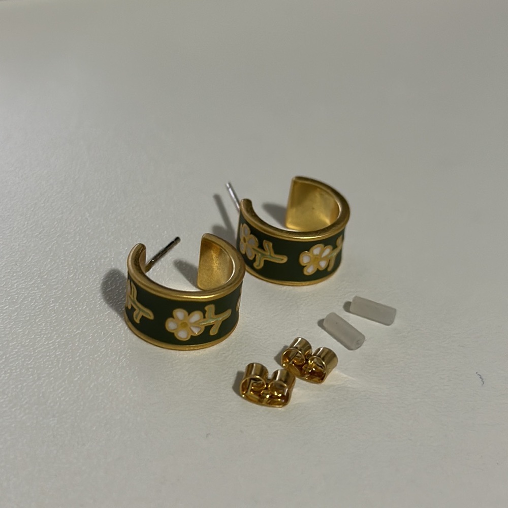 Madewell Wild Daisy Enamel Huggie Hoop Earrings
